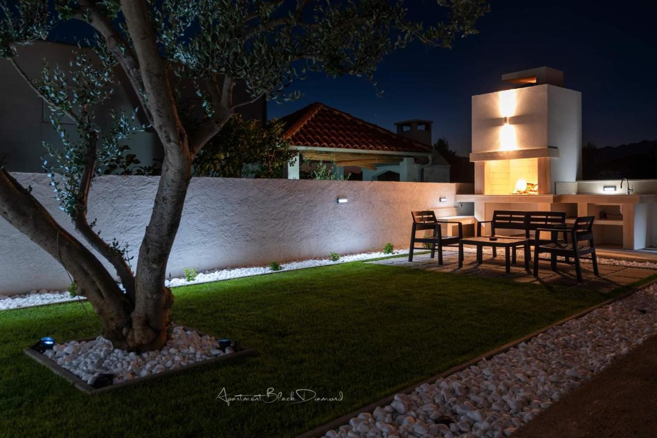 Apartment Black Diamond Razanac Exterior photo
