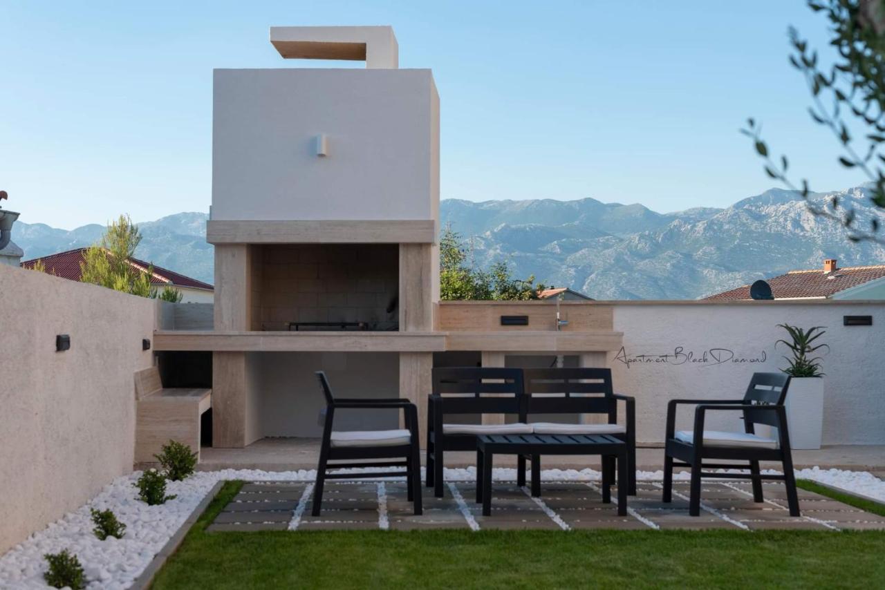 Apartment Black Diamond Razanac Exterior photo