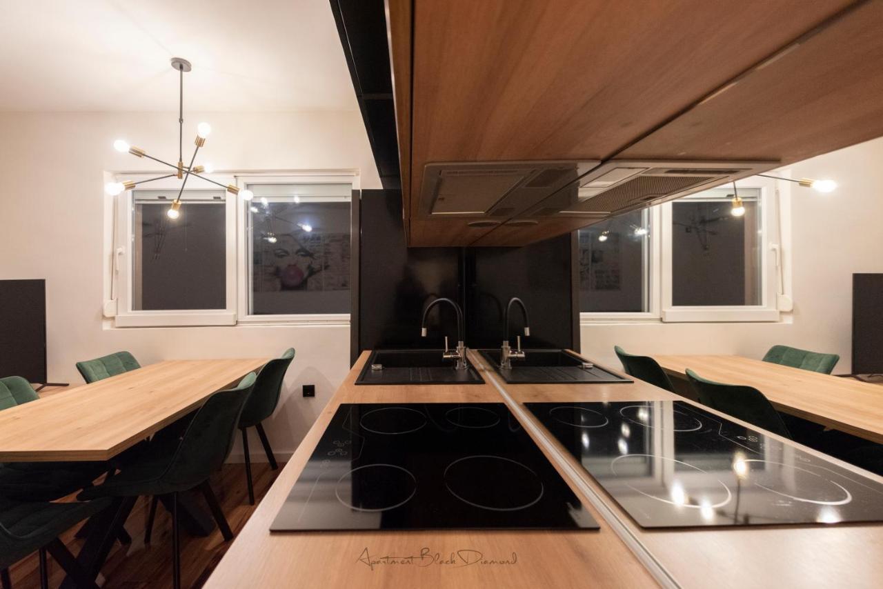 Apartment Black Diamond Razanac Exterior photo
