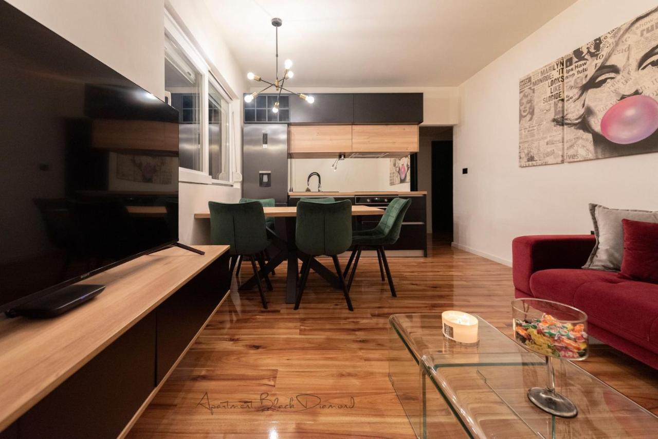 Apartment Black Diamond Razanac Exterior photo