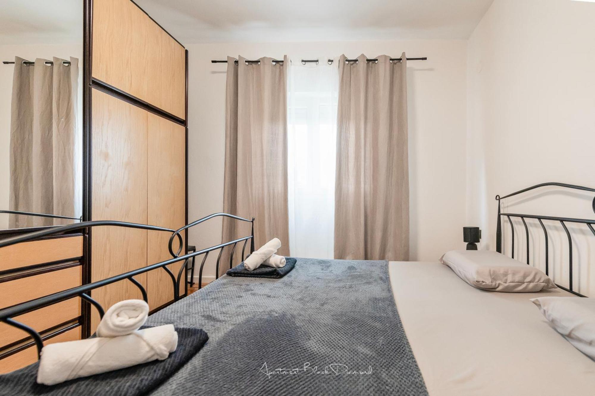 Apartment Black Diamond Razanac Exterior photo