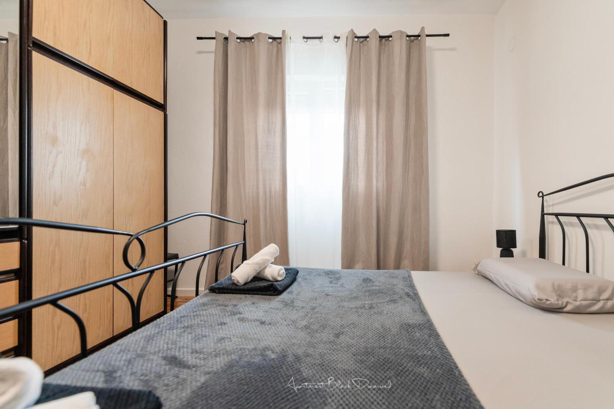 Apartment Black Diamond Razanac Exterior photo